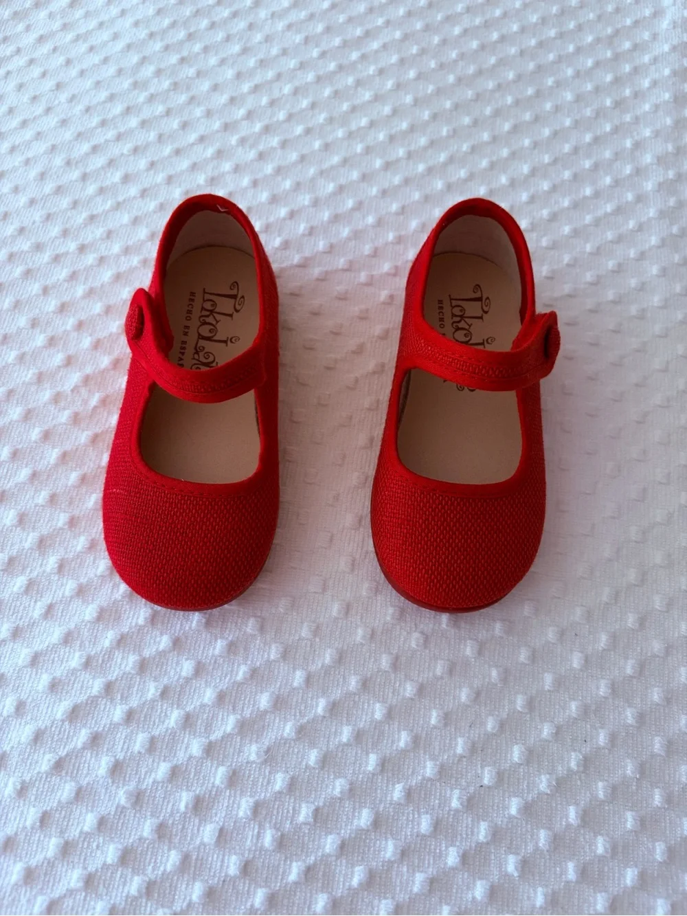 Classic Red Mary Jane Dress Shoes for Kids